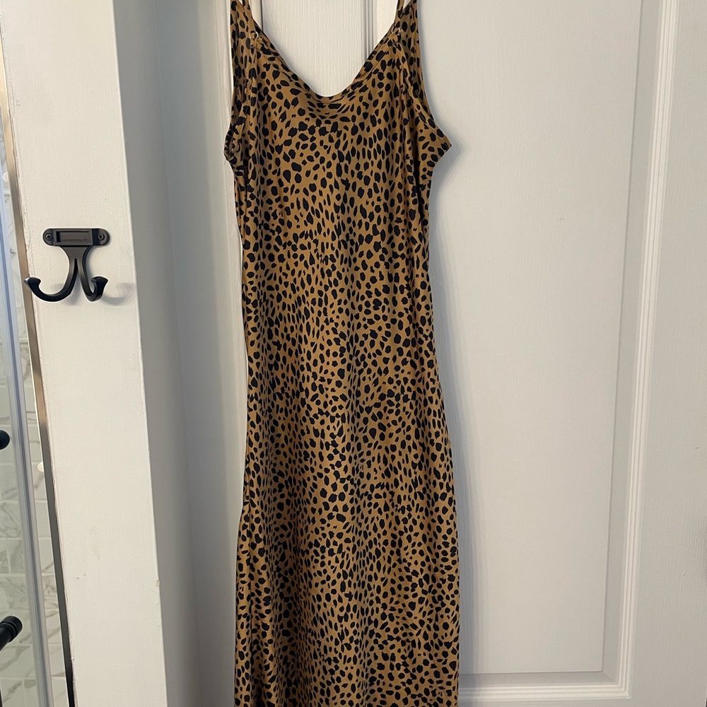 Satin Cheetah Print Maxi Dress - Picture 5 of 7